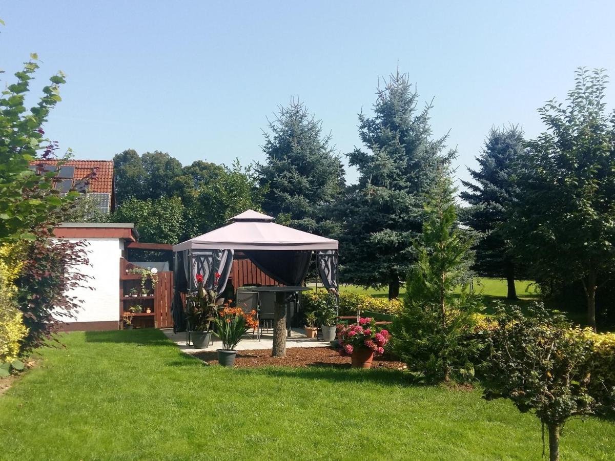 Cozy Apartment In Merlsheim With Garden Nieheim エクステリア 写真